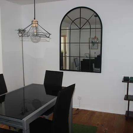 Alcantara Garden Apartment